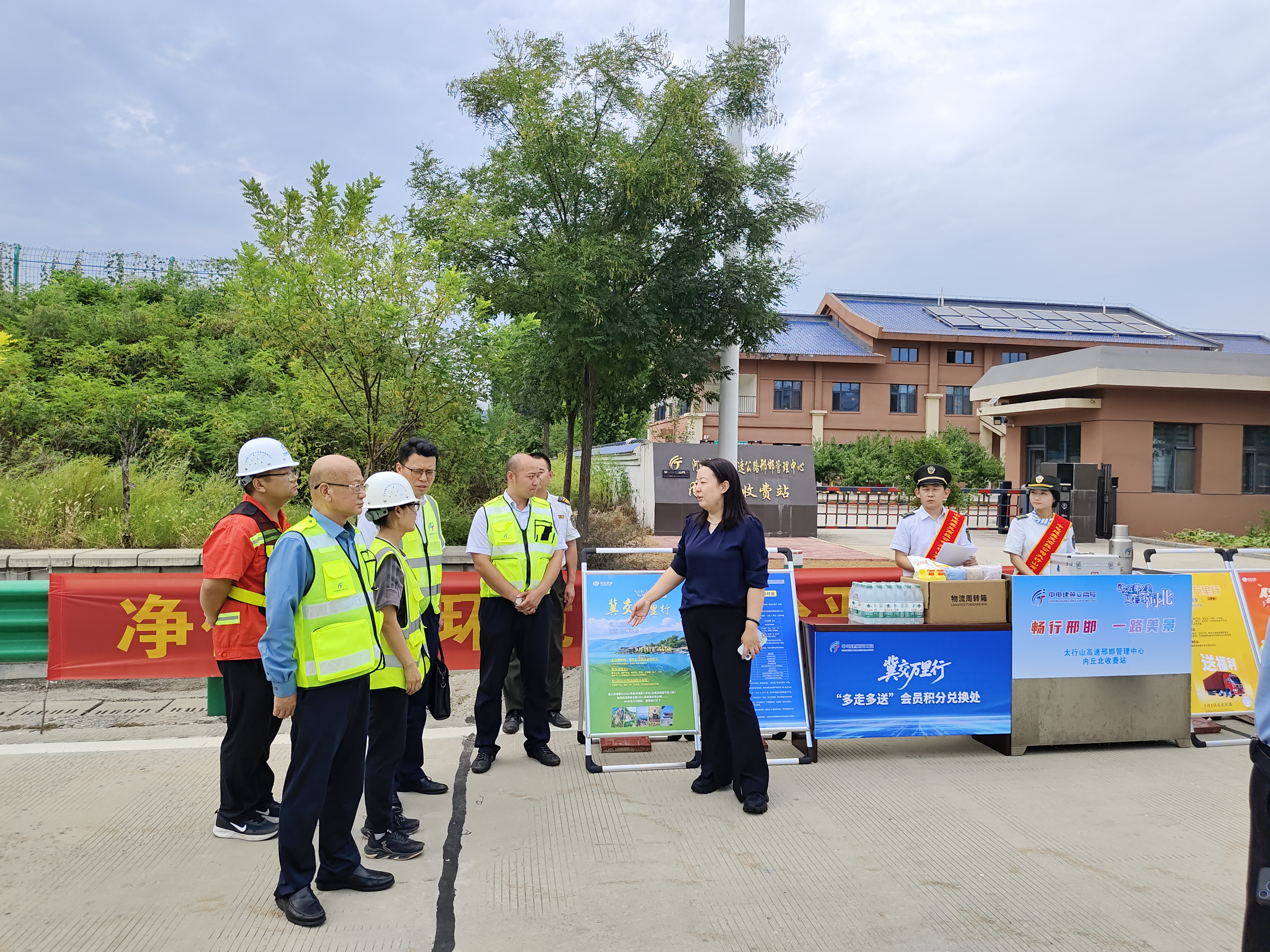 C:\Users\Administrator\Desktop\db2f7b3e7d93443ab6d675be7af94a94.jpg C:\Users\Administrator\Desktop\db2f7b3e7d93443ab6d675be7af94a94.jpg