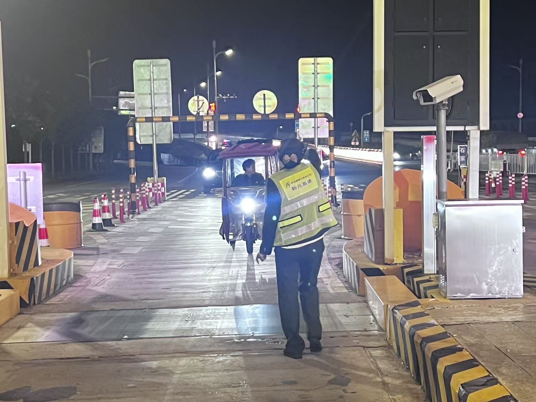 b069ca14a57a6dc644fe2148a7499d06.jpg b069ca14a57a6dc644fe2148a7499d06.jpg